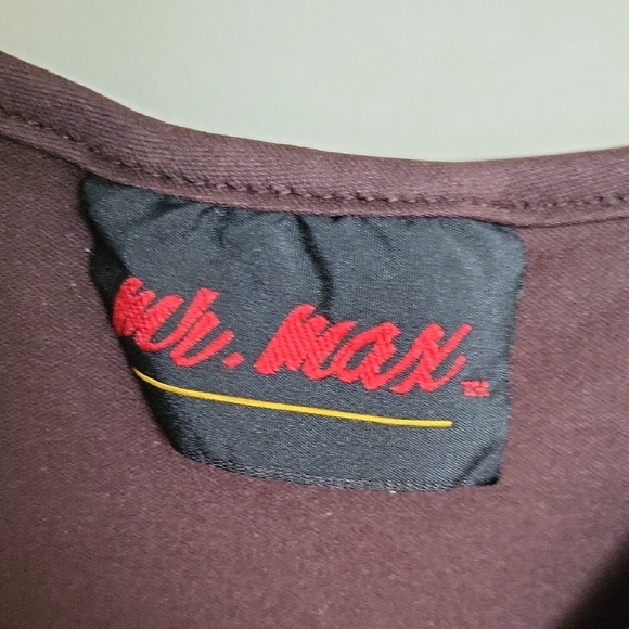 Women's Sleeveless Brown Top - Picture 2 of 4